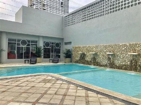 11 Best Hotels in Ermita, Manila .